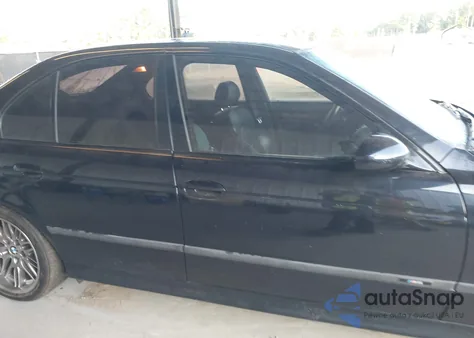 2003 BMW M5 из США, поврежденный, VIN WBSDE93473CF92338